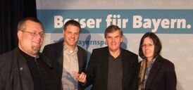 Ortsvorsitzender M. Grill, Kreisvorsitzender P. Warlimont, MdB E. Schurer, stv. Kreisvorsitzende B. Frommhold-Buhl